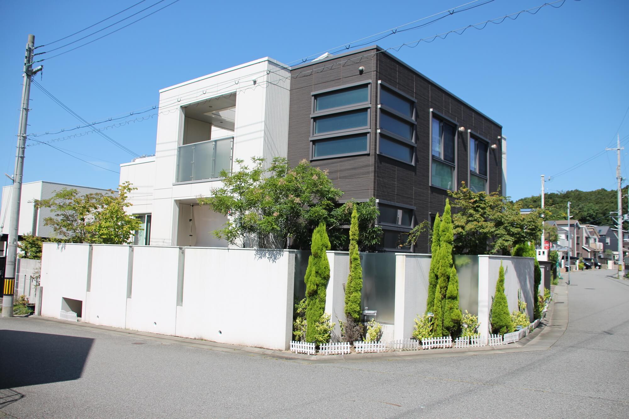 ブロック塀の外構工事費用とは？おしゃれにするためのコツとは？