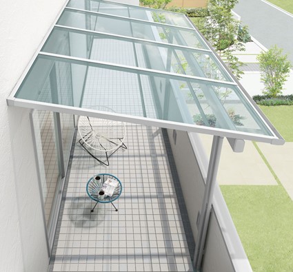 おしゃれなベランダ屋根① リクシル テラス屋根「スピーネ」