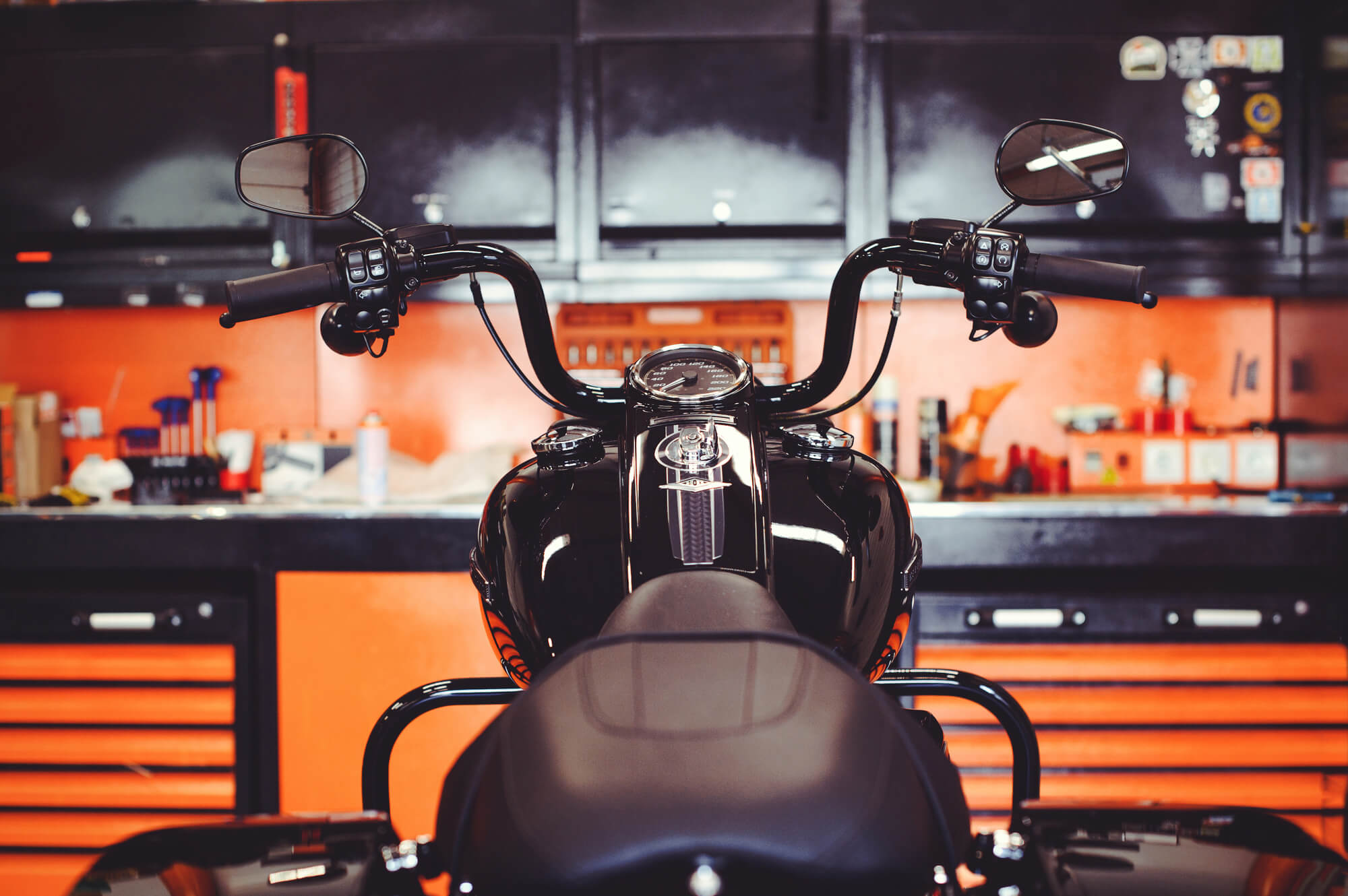 おしゃれなバイクガレージを設置する前のチェックポイント