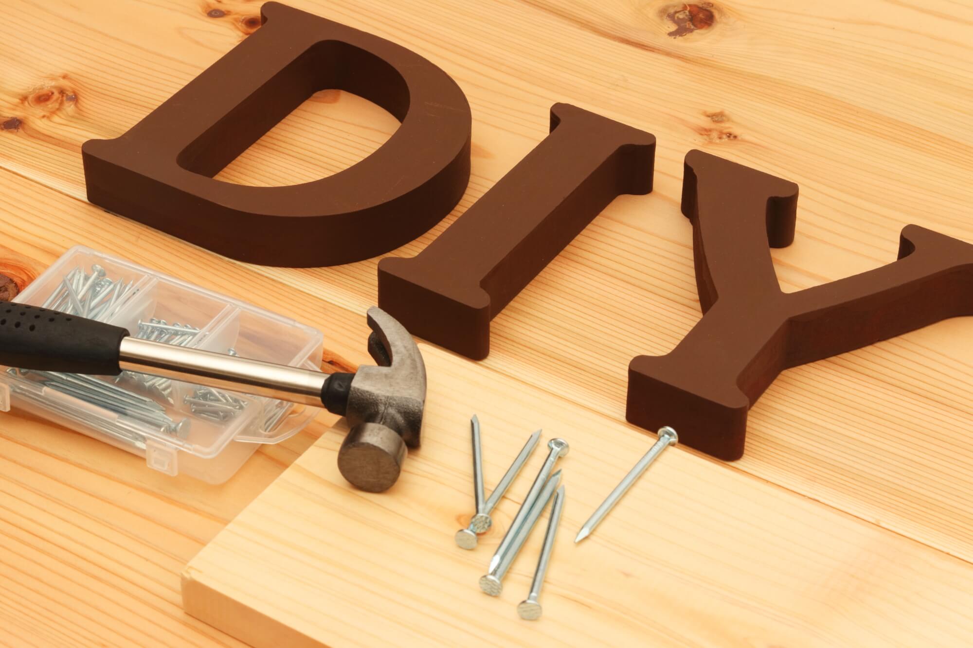 フェンス設置をホームセンターの資材でDIYする方法